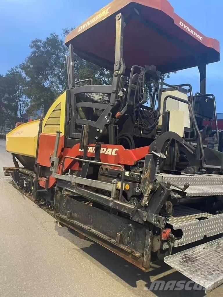 Dynapac sd2550 Finitrici