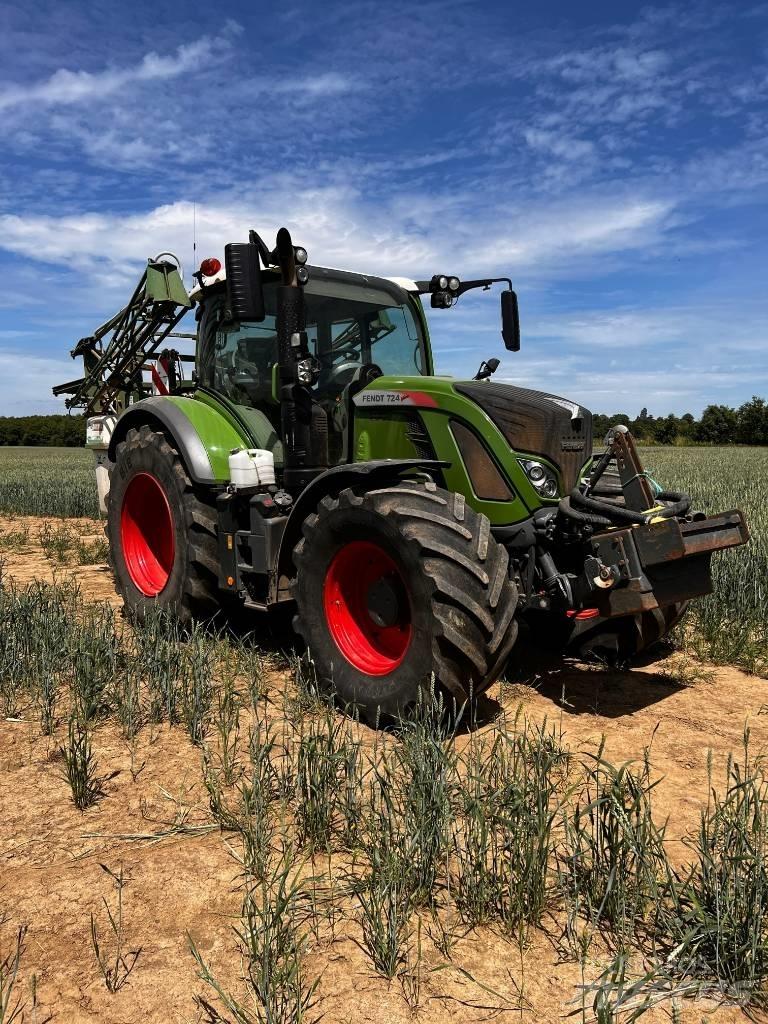 Fendt 724 Profi Trattori