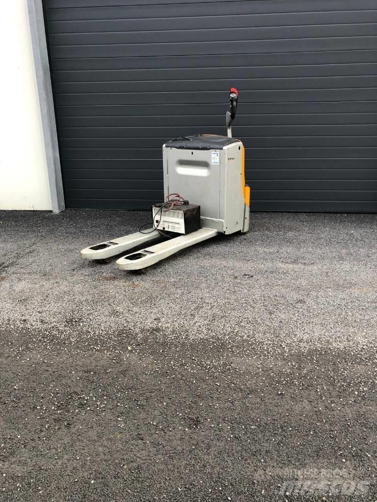 Still EXU 18 Transpallet manuale