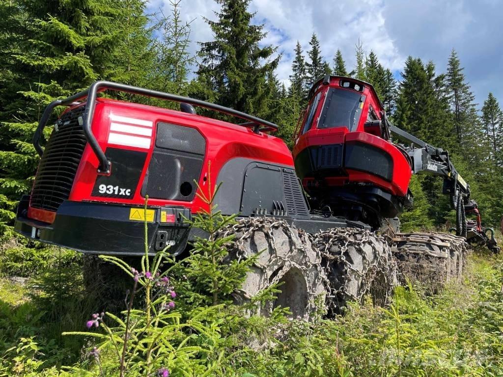 Komatsu 931 XC Abbattitrici, Disboscatrici