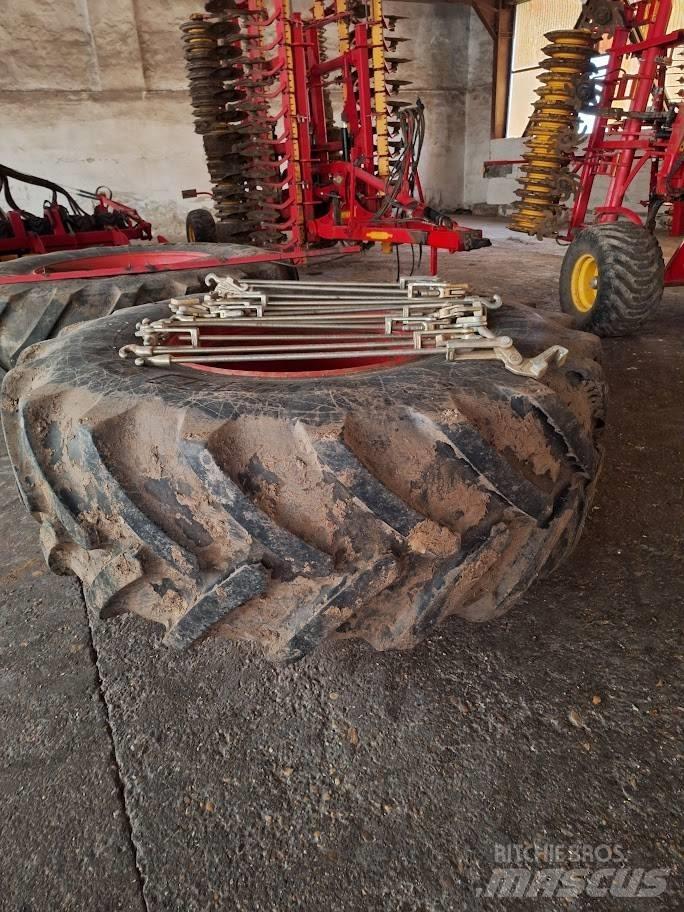Fendt Vario 828 Trattori