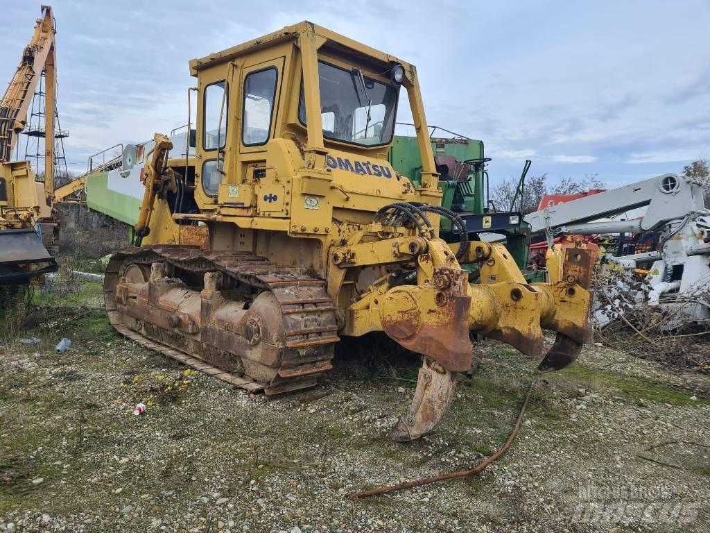 Komatsu D 85-18 Dozer cingolati