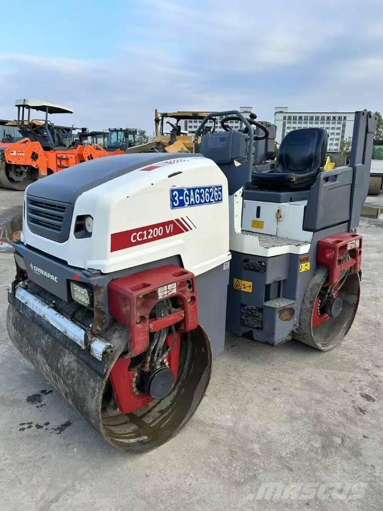 Dynapac CC 1200 Rulli a doppio tamburo