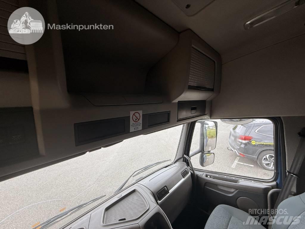 Volvo FH 16 660 Camion con gancio di sollevamento