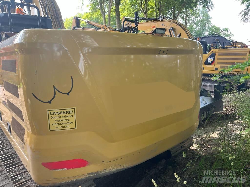 CAT 323 Escavatori cingolati