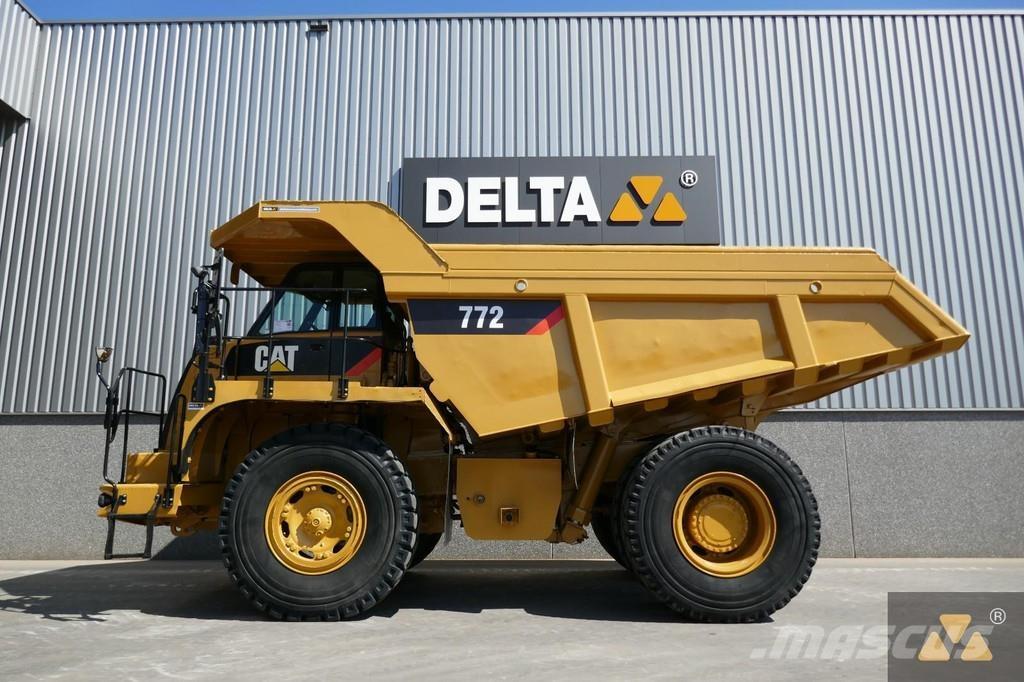 CAT 772 Dumper a telaio rigido
