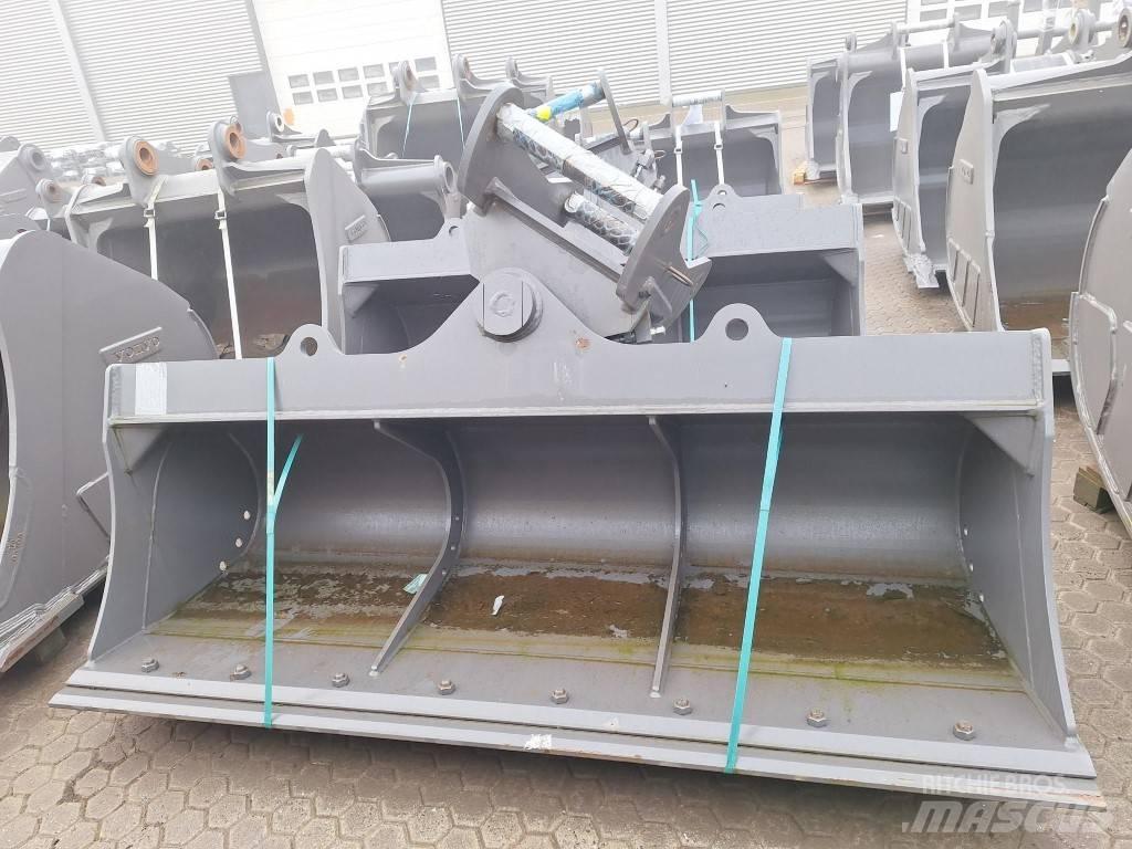 Tiltbucket 2400 mm. Benne