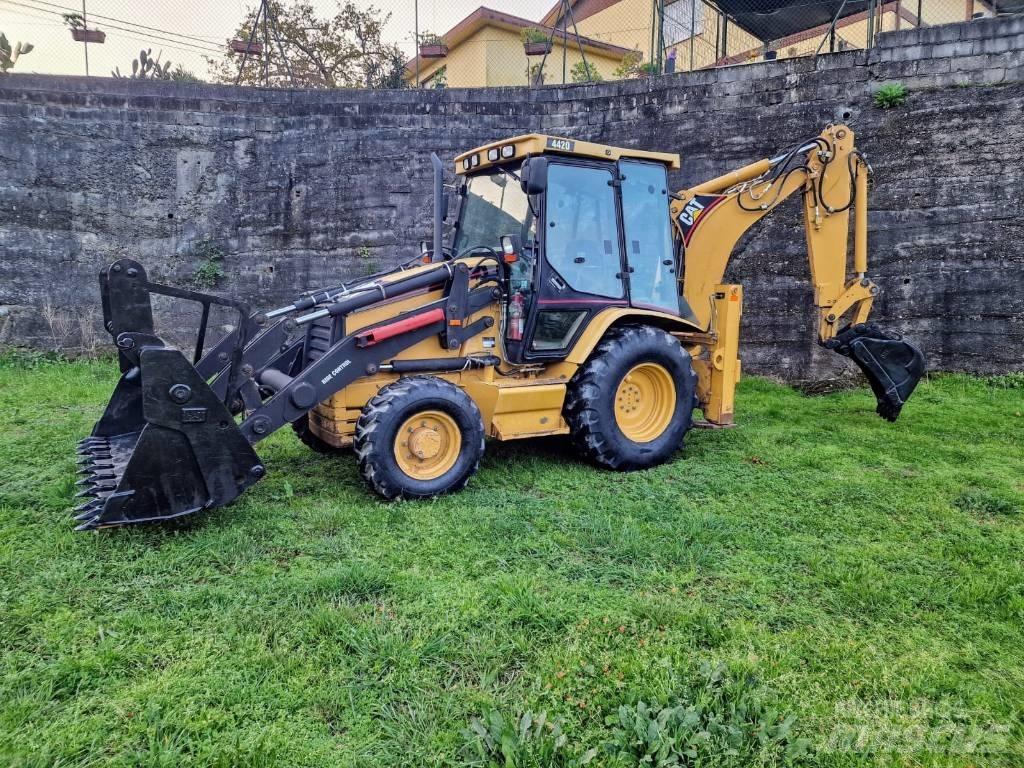 CAT 442 D Terne