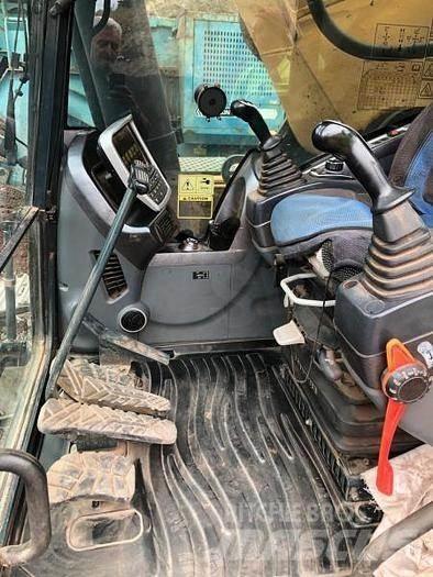 Hyundai HX520L Escavatori speciali