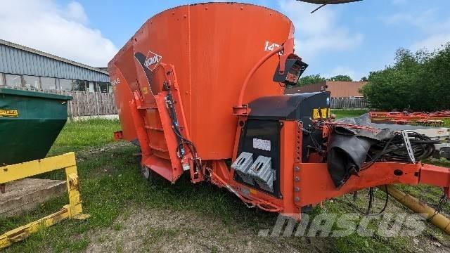 Kuhn Profile 1470 Alimentatori per animali