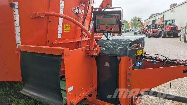 Kuhn Profile 22.2CL Alimentatori per animali