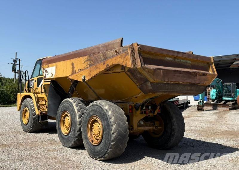 CAT 730 Dumpers articolati