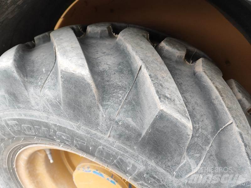 CAT 908 Pale gommate