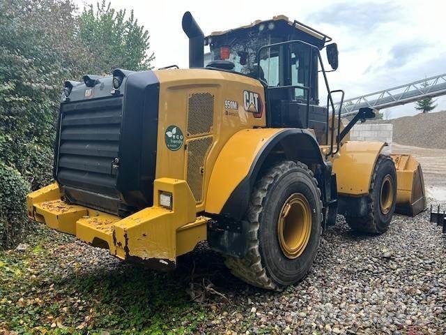 CAT 950M Pale gommate