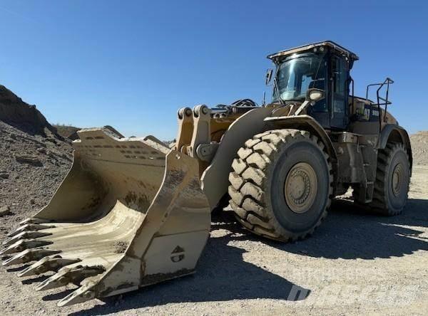 CAT 980M Pale gommate