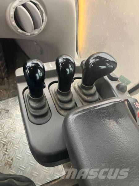 Volvo L110H Pale gommate