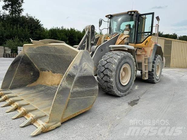 Volvo L180H Pale gommate