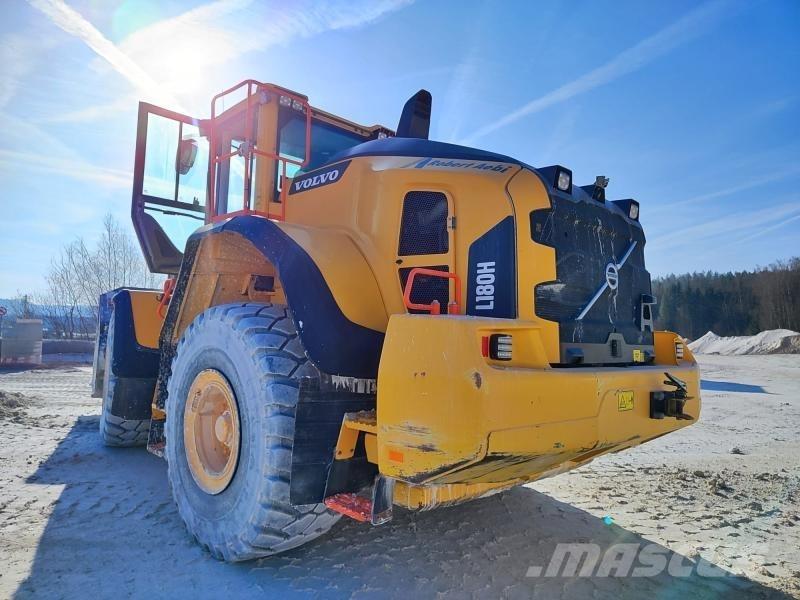 Volvo L180H Pale gommate