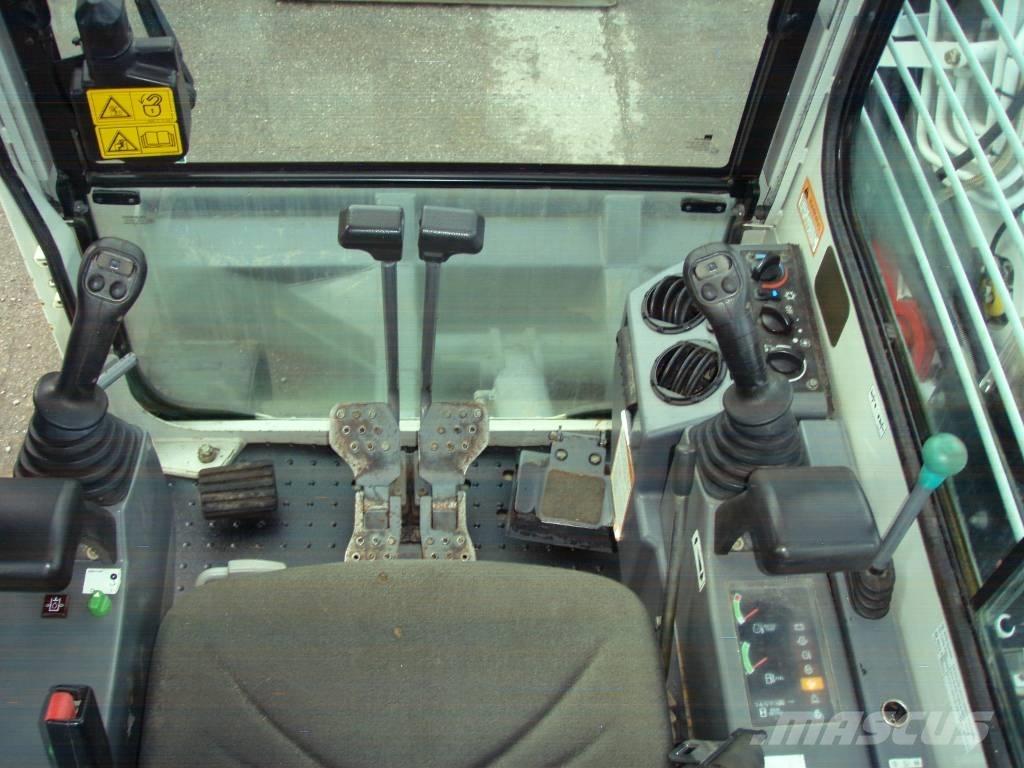 Takeuchi TB 153 FR Miniescavatori