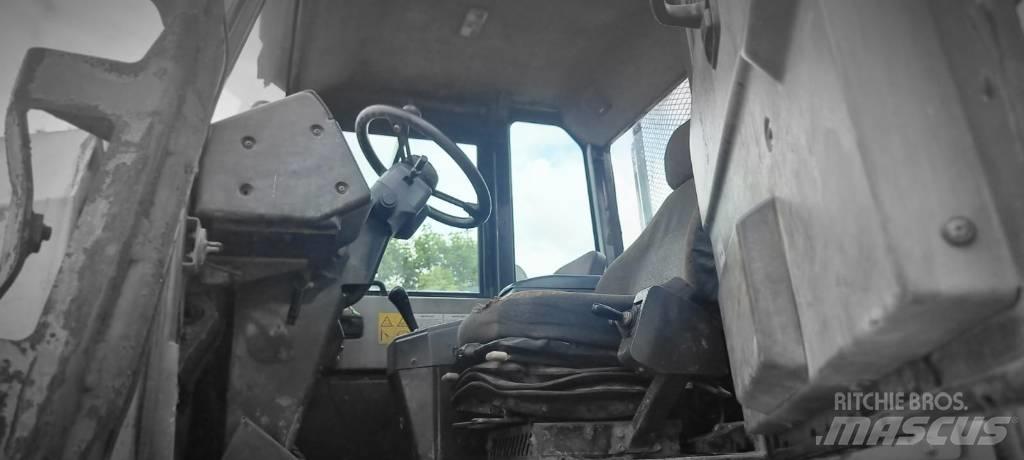 Komatsu HM 300-2 Dumpers articolati