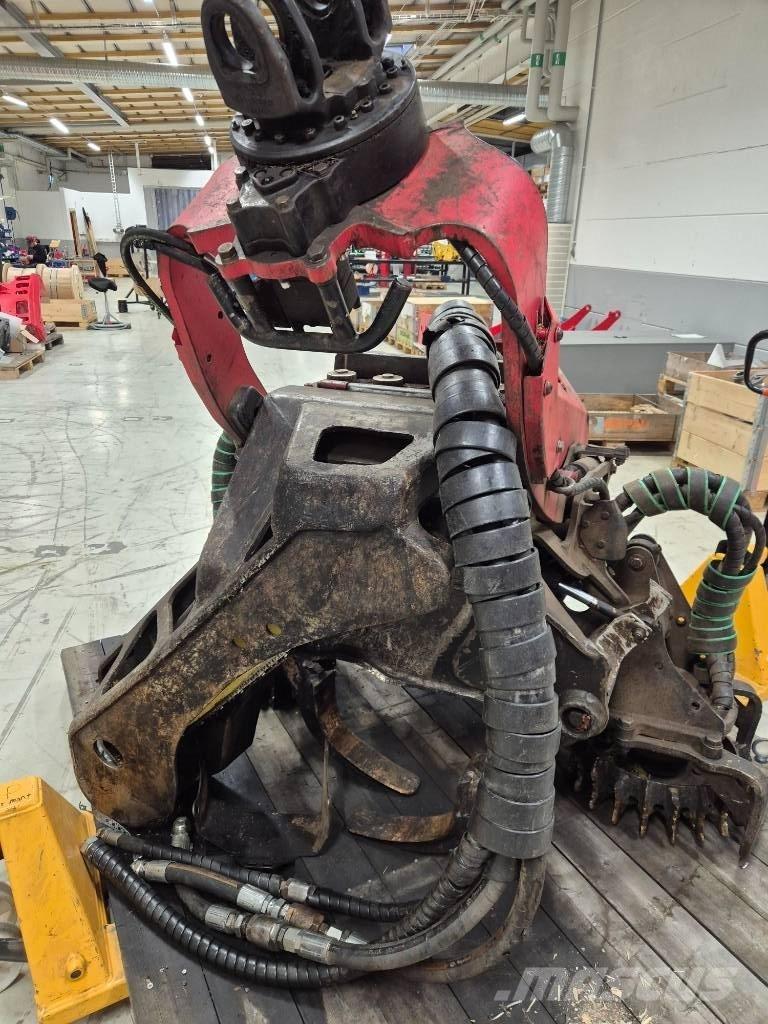 Komatsu C 144 Decespugliatrici e trinciatrici idrauliche