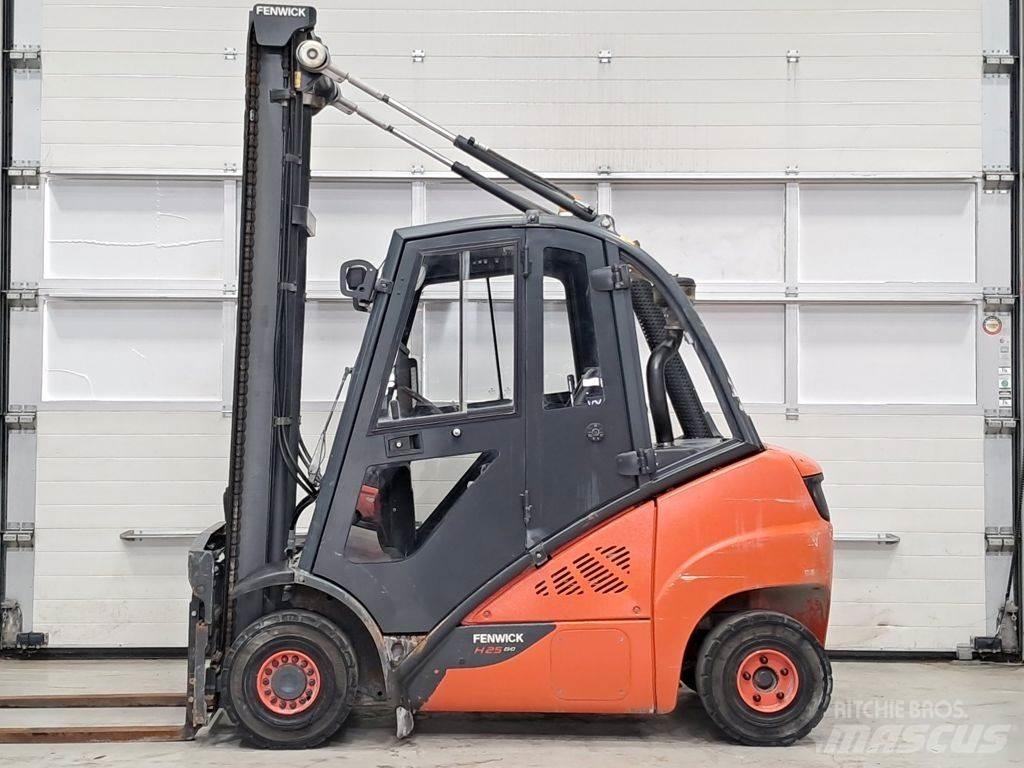Linde H25D-02 Carrelli elevatori diesel