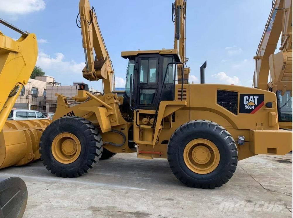 CAT 966H Pale gommate