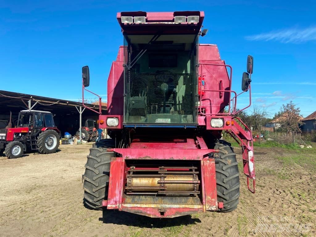 Case IH 521 Mietitrebbiatrici