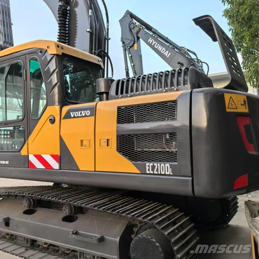 Volvo EC210D Miniescavatori