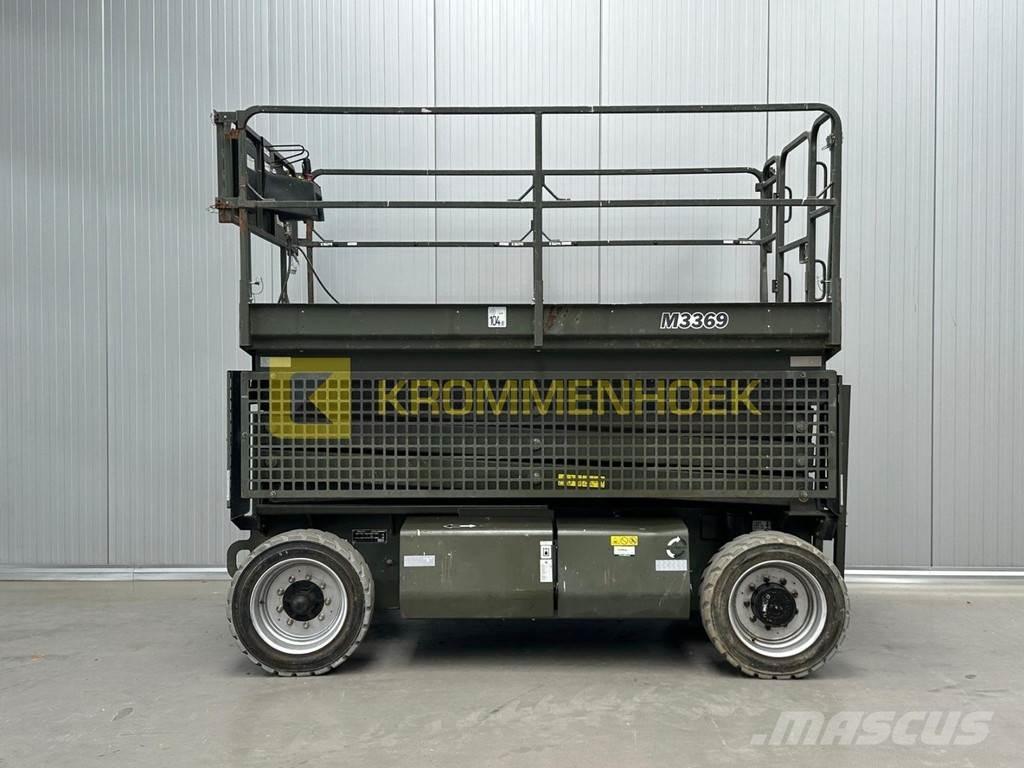 JLG M 3369 Piattaforme a pantografo
