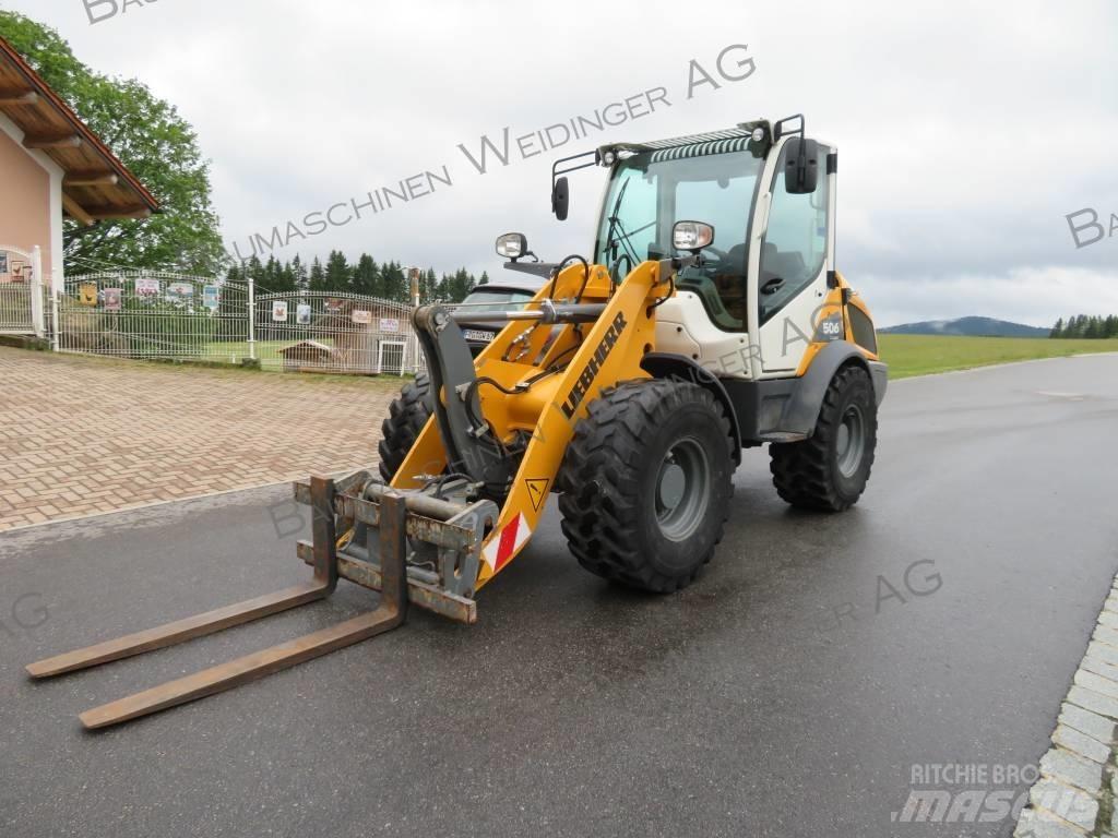 Liebherr L506 C Pale gommate