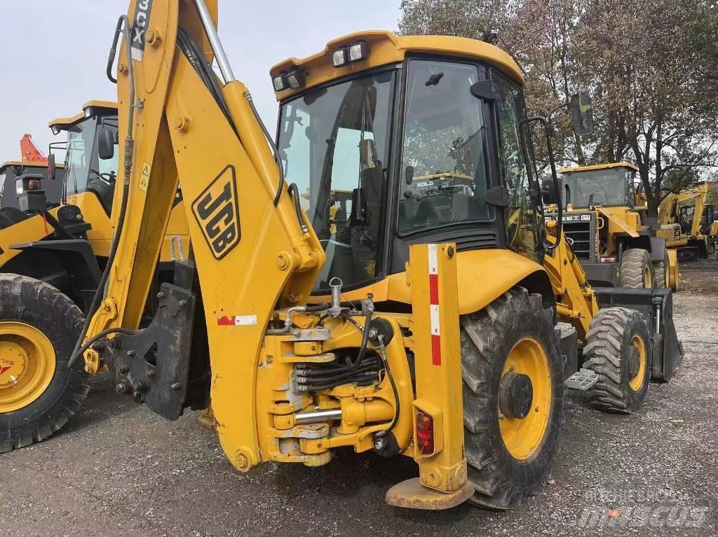 JCB 3CX Terne