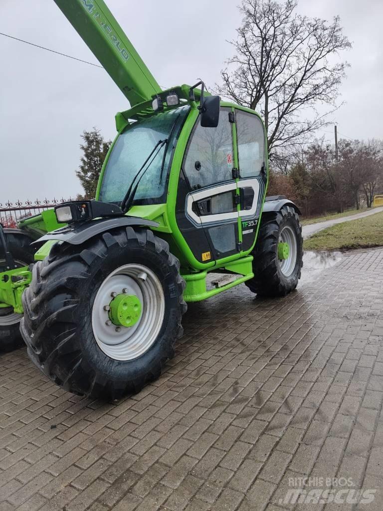 Merlo TF 35.7 Sollevatori telescopici per agricoltura