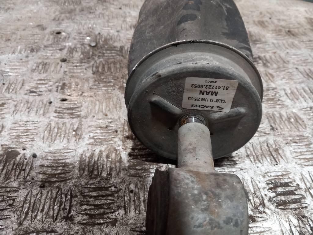 MAN TGX   81417226053 Cabine e interni