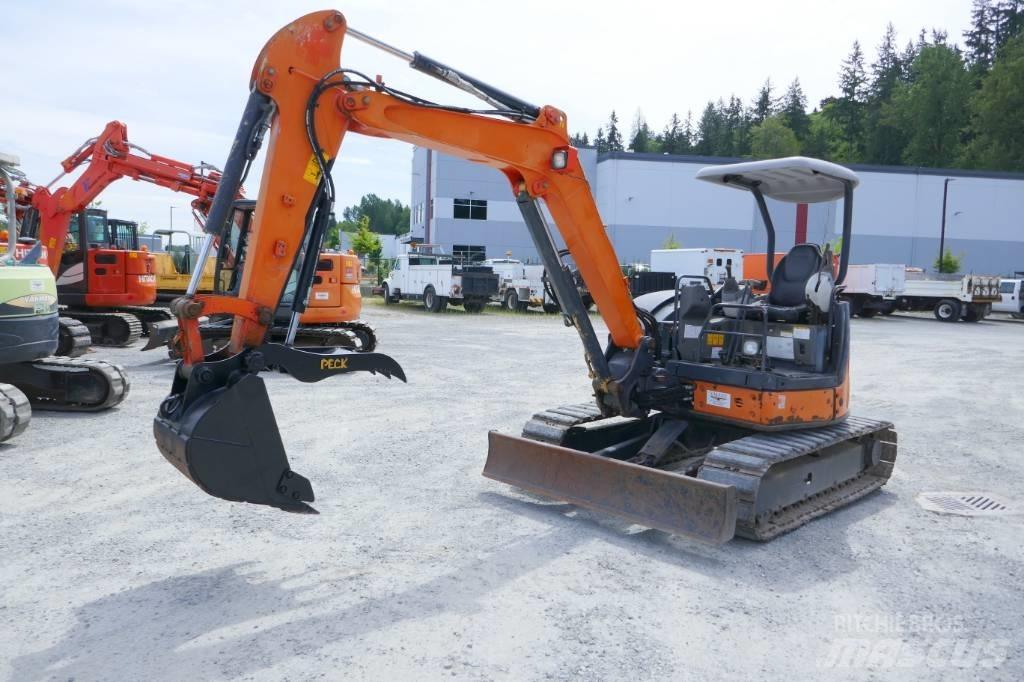 Hitachi ZX40U-3 Miniescavatori