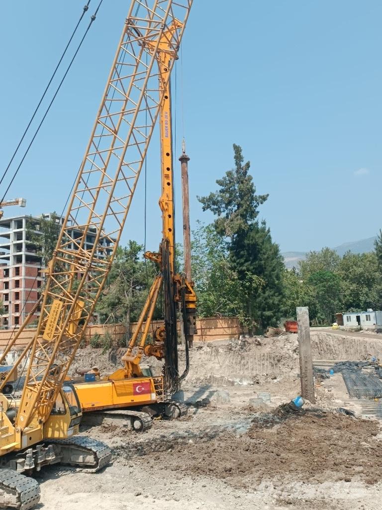 Bauer BG22V Trivelle per fondazioni