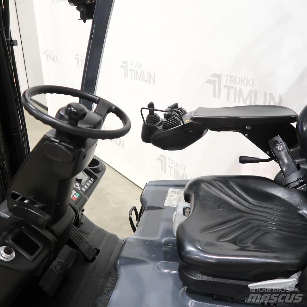 Toyota 8FBE15T Carrelli elevatori elettrici
