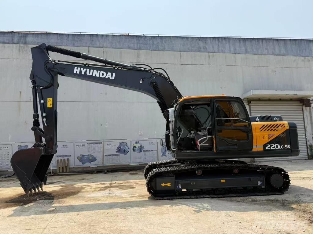 Hyundai R220LC-9S Escavatori medi 7t - 12t