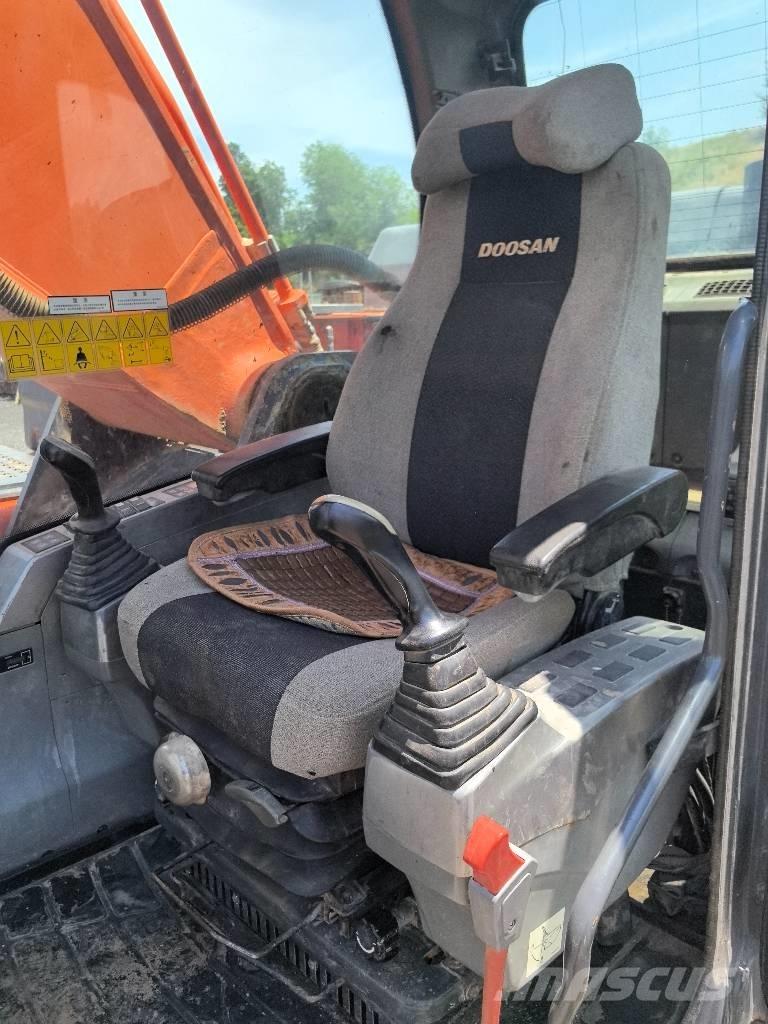 Doosan DX 340 LC-9C Escavatori cingolati