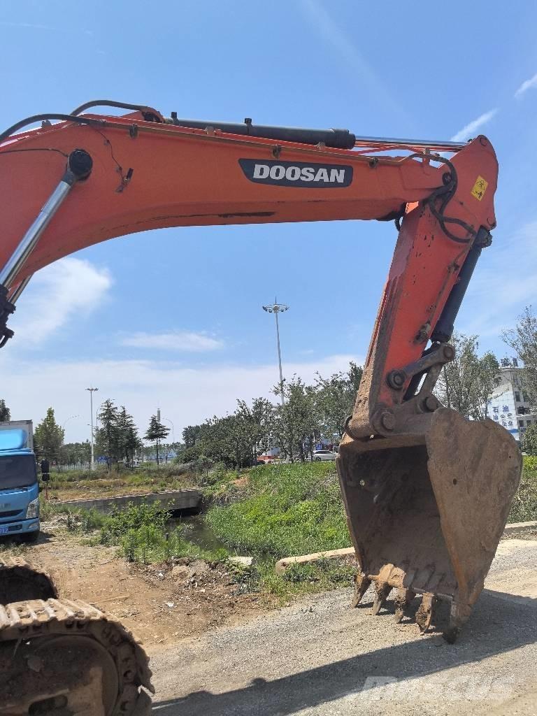 Doosan DX 340 LC-9C Escavatori cingolati