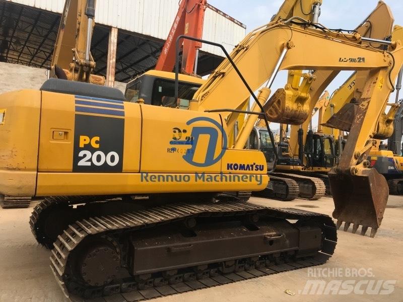 Komatsu PC200-7 Escavatori cingolati