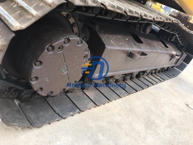 Komatsu PC200-7 Escavatori cingolati
