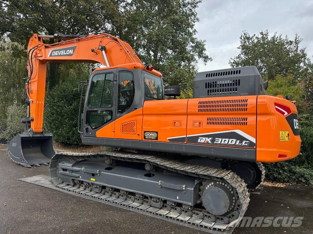 Develon DX 300 LC-7M Escavatori cingolati