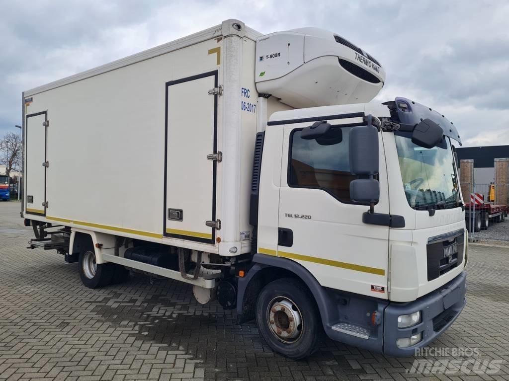 MAN 12.220 5.6m Camion a temperatura controllata