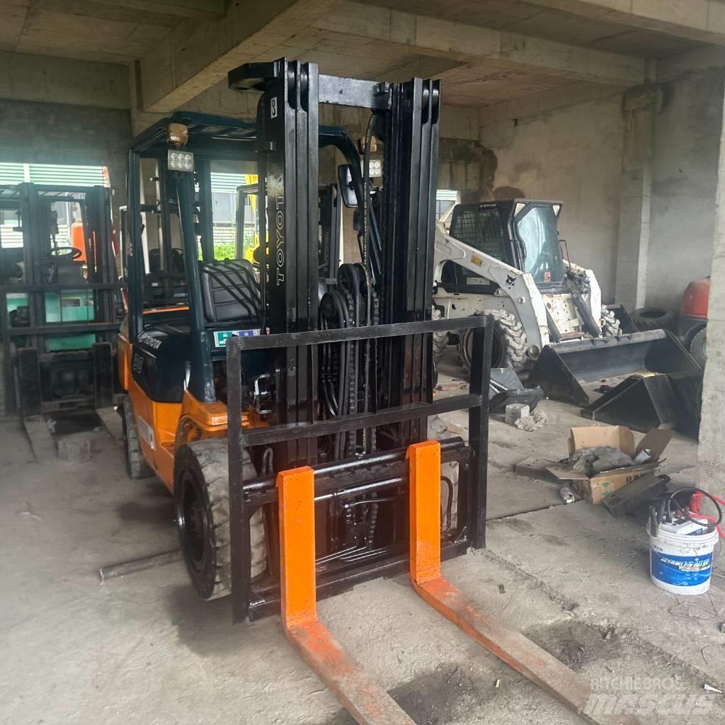 Toyota FD 30 Carrelli elevatori diesel