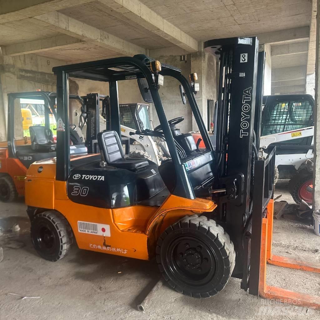 Toyota FD 30 Carrelli elevatori diesel