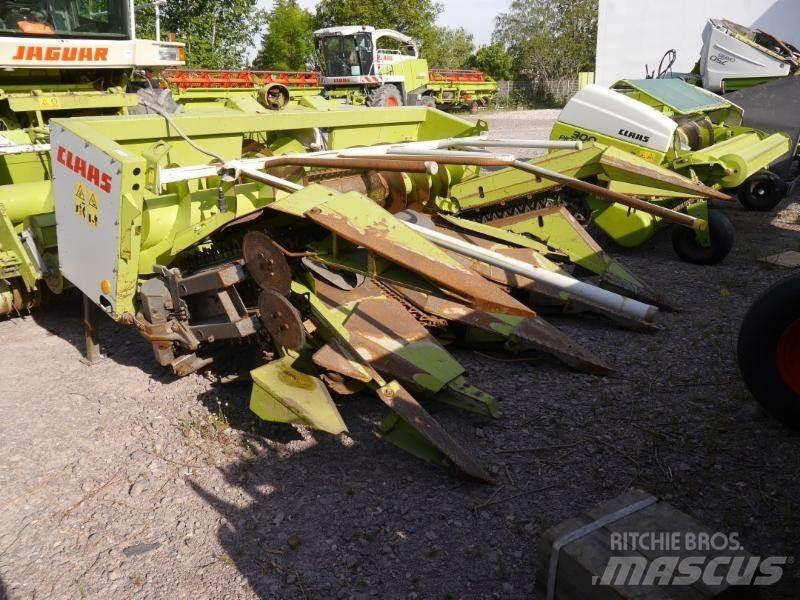 CLAAS JAGUAR 840 Trince semoventi