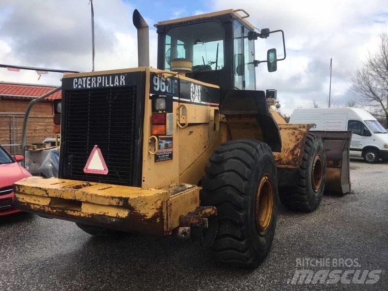 CAT 960 F Pale gommate
