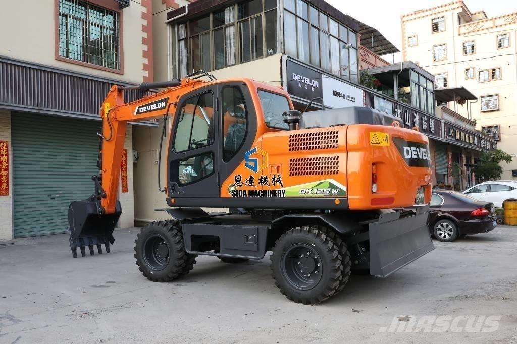 Develon DX125W Escavatori gommati