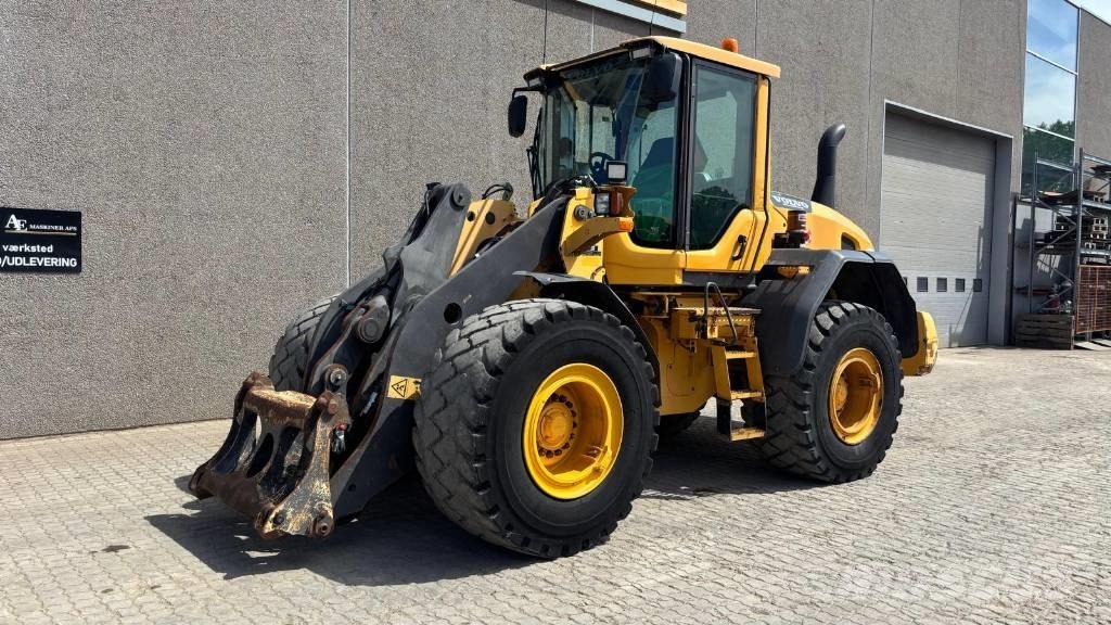 Volvo L 90 G Pale gommate